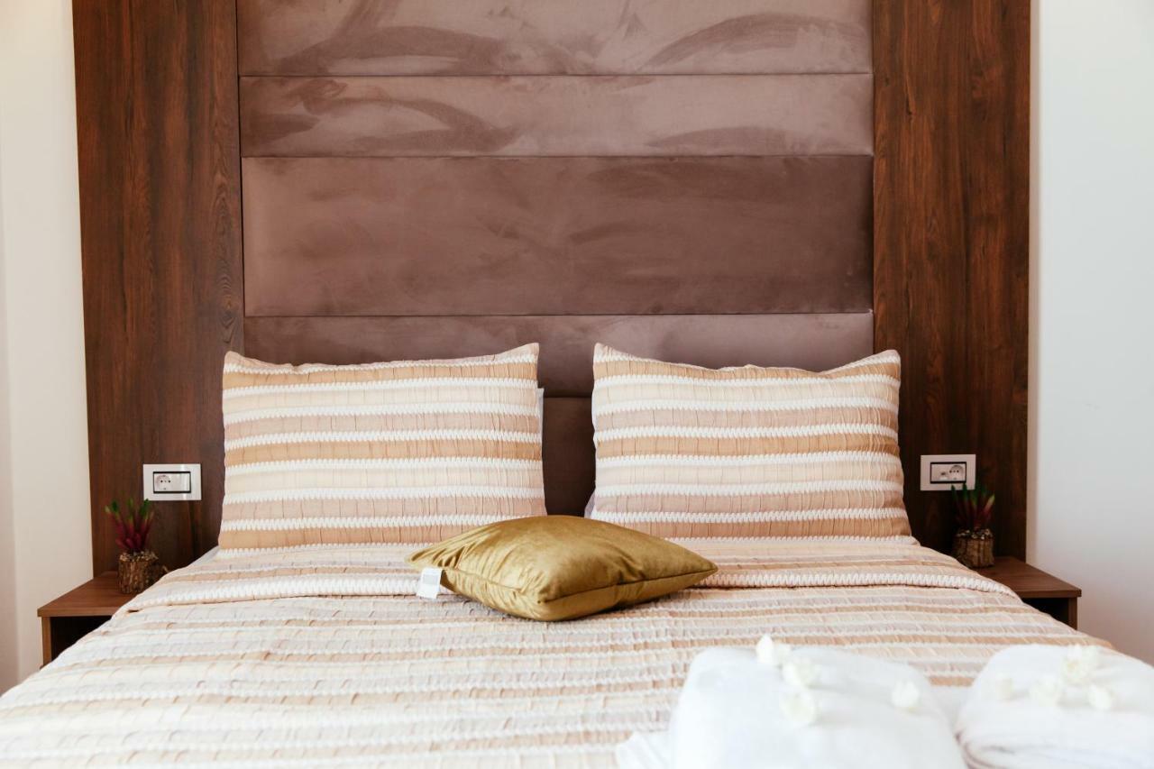 Hotel Platinum Ούλτσιν Εξωτερικό φωτογραφία