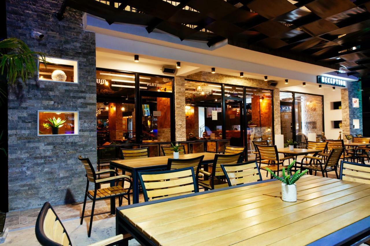 Hotel Platinum Ούλτσιν Εξωτερικό φωτογραφία