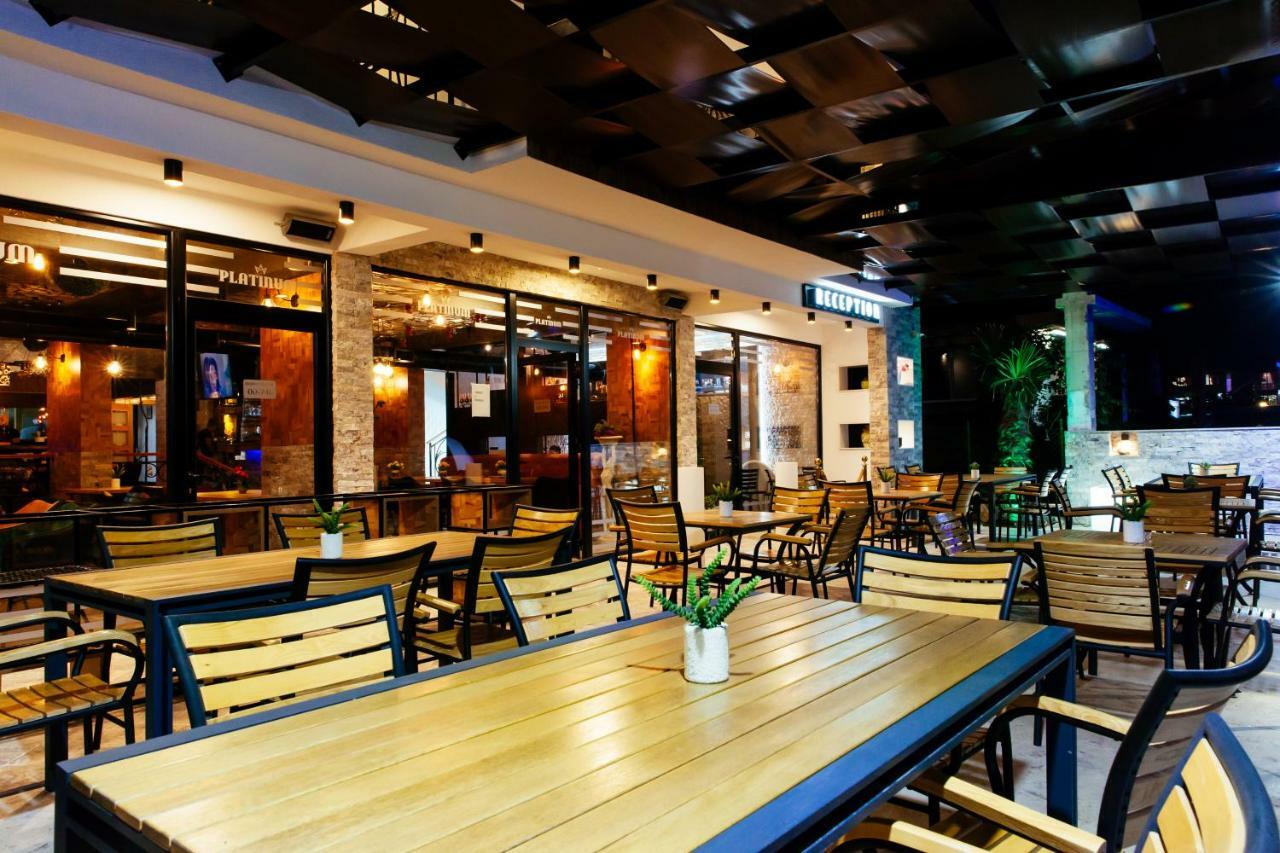 Hotel Platinum Ούλτσιν Εξωτερικό φωτογραφία