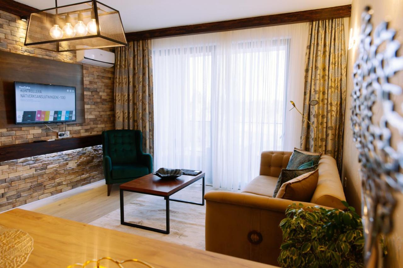 Hotel Platinum Ούλτσιν Εξωτερικό φωτογραφία